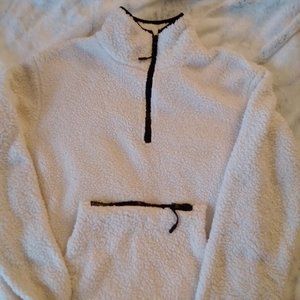 No Boundaries quarter zip pullover size small